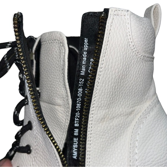 BareTraps Amysue White Ankles Boots Sz 8 - Picture 6 of 6